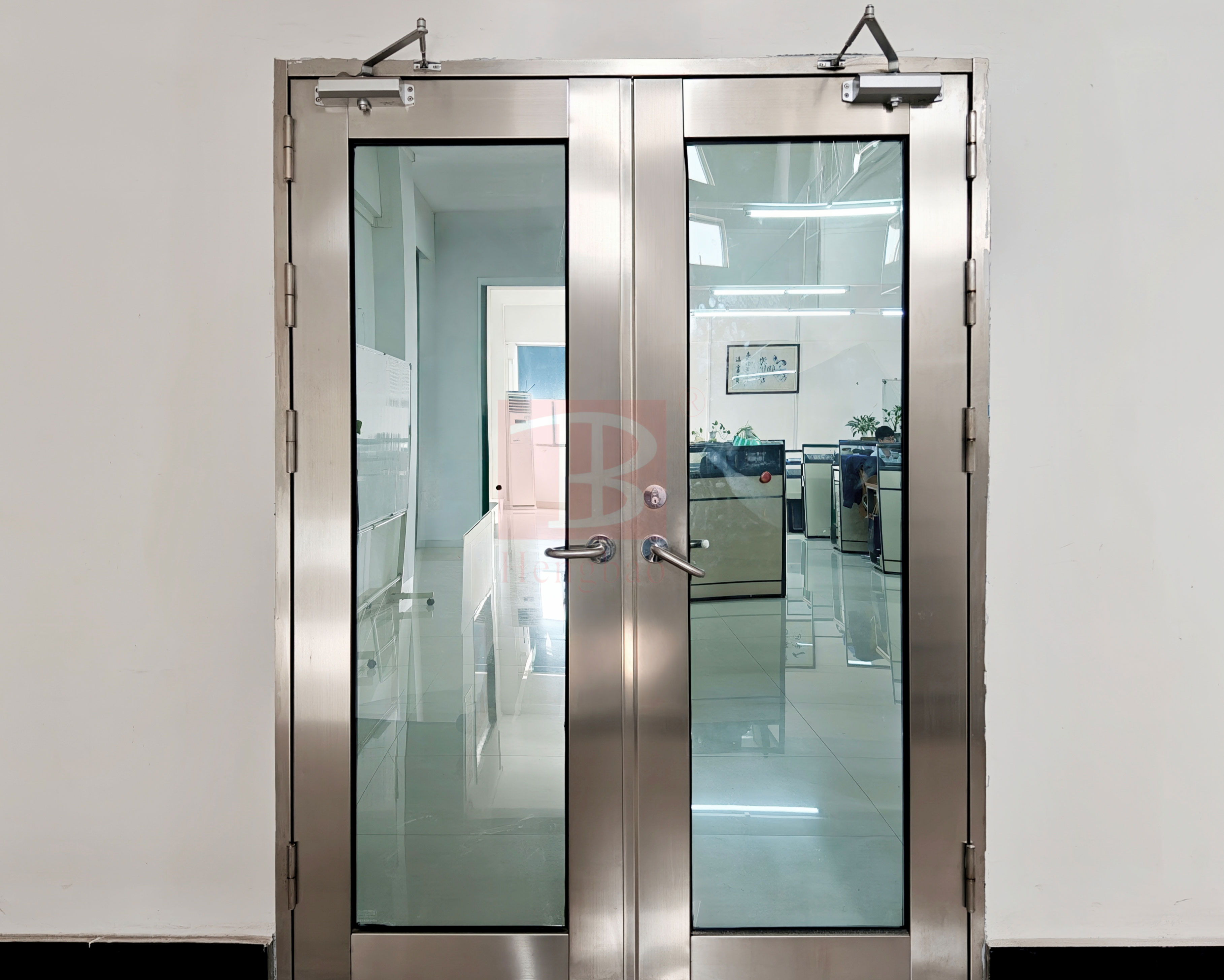 閉門器防火玻璃門